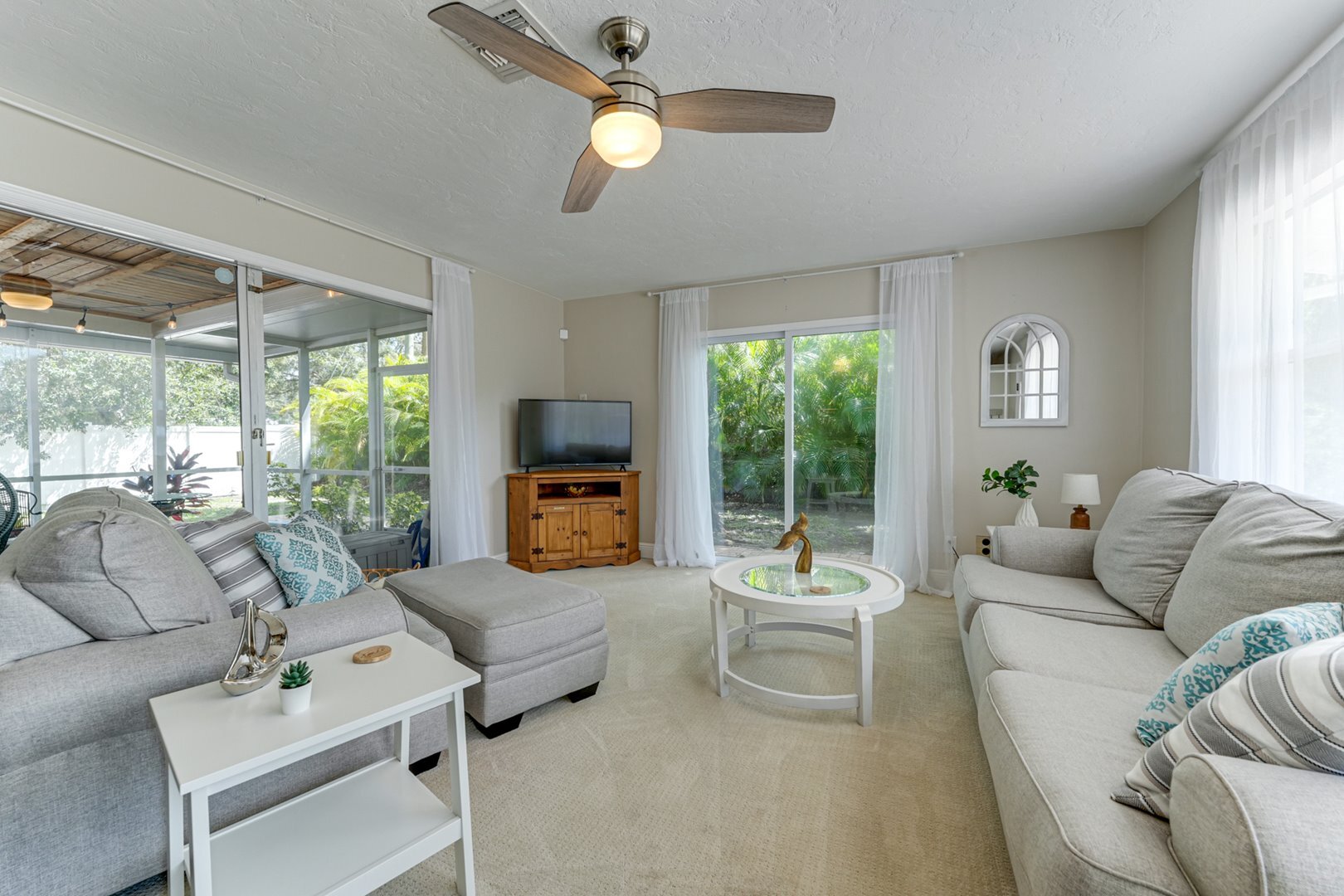 2363 Milford in Sarasota, FL