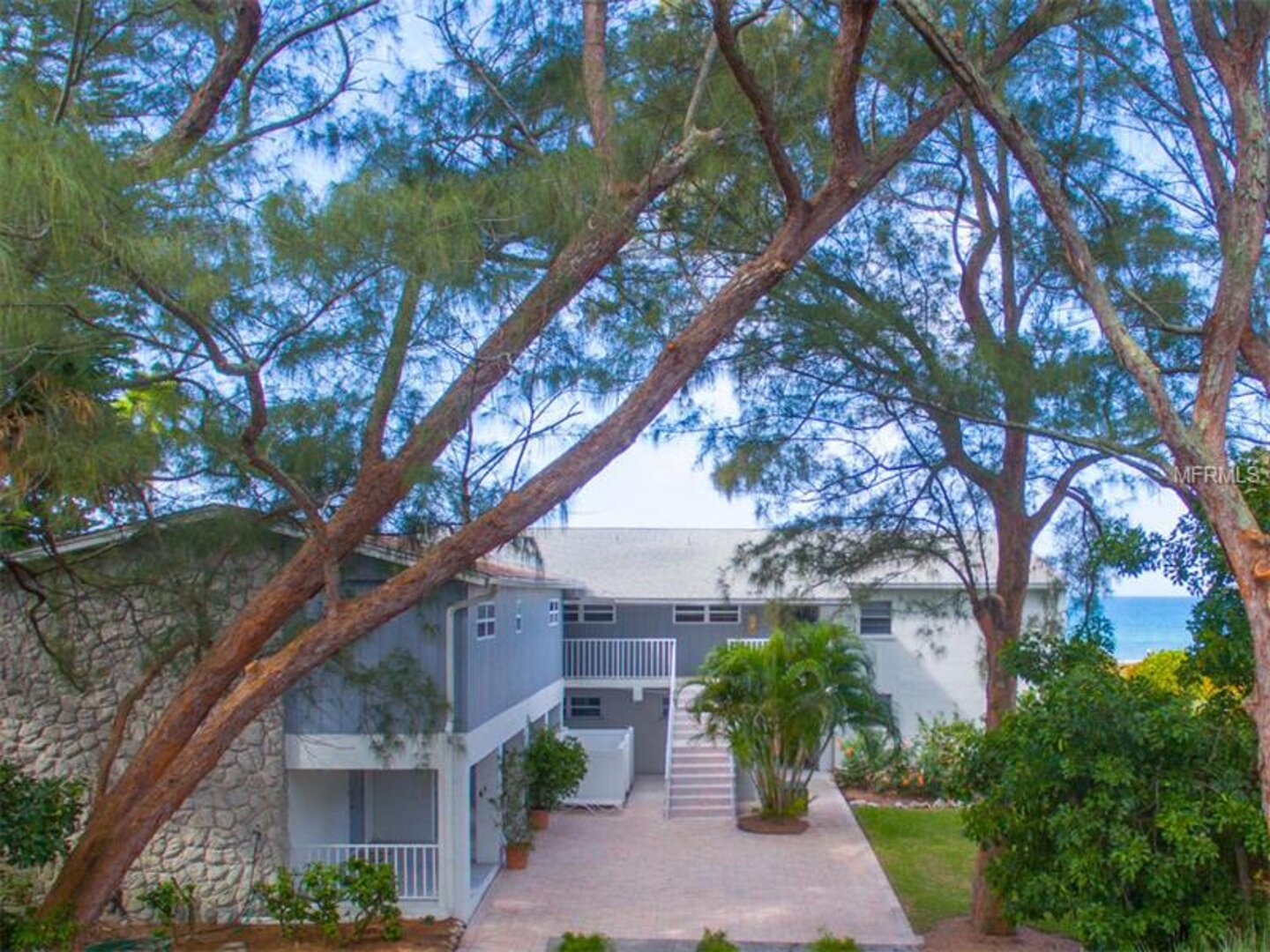 Sea Oats Exterior