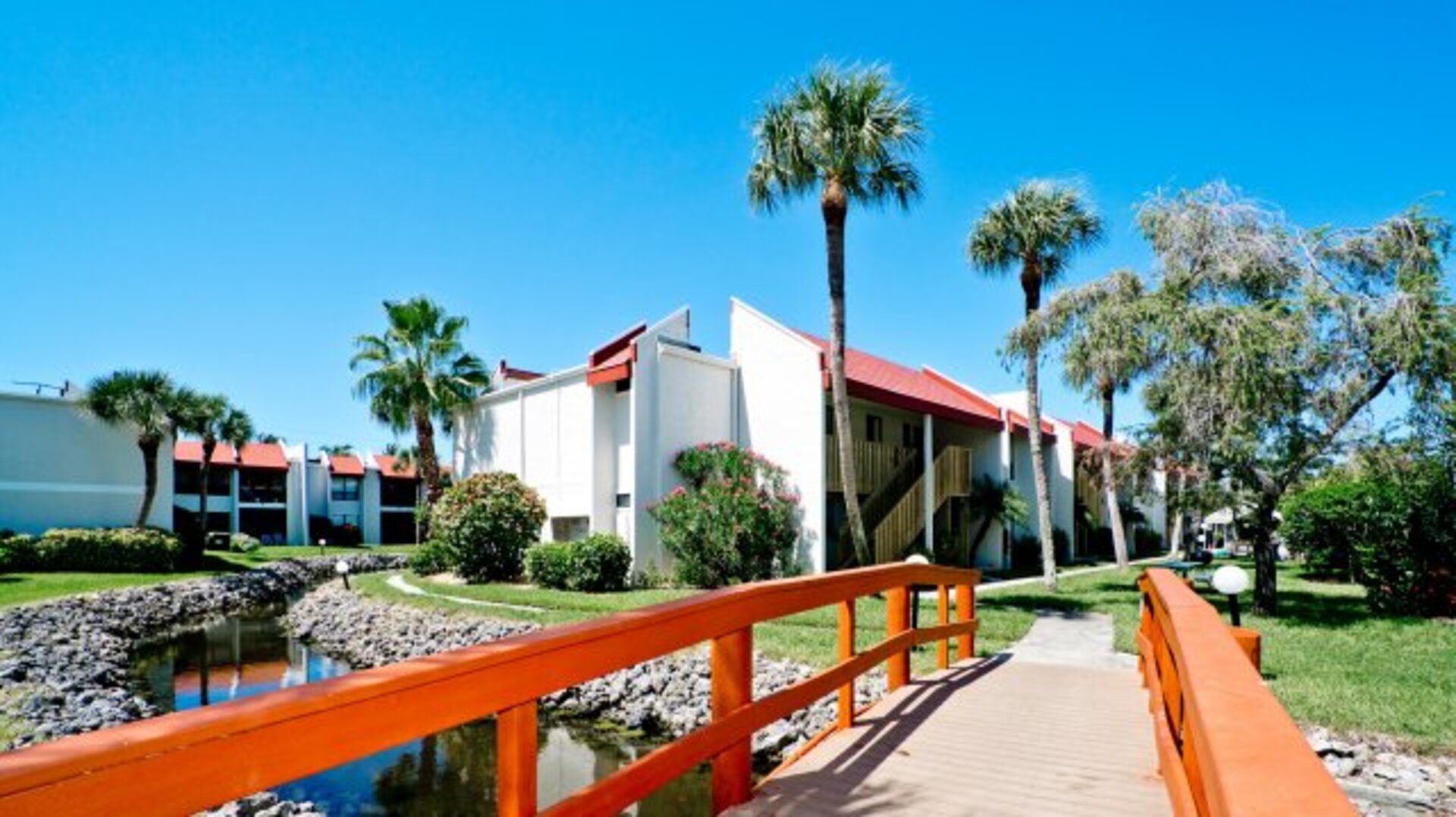Bridge to the pool