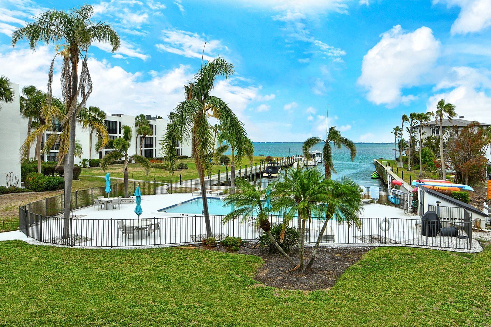 Bay Harbour B-207 in Longboat Key,, FL