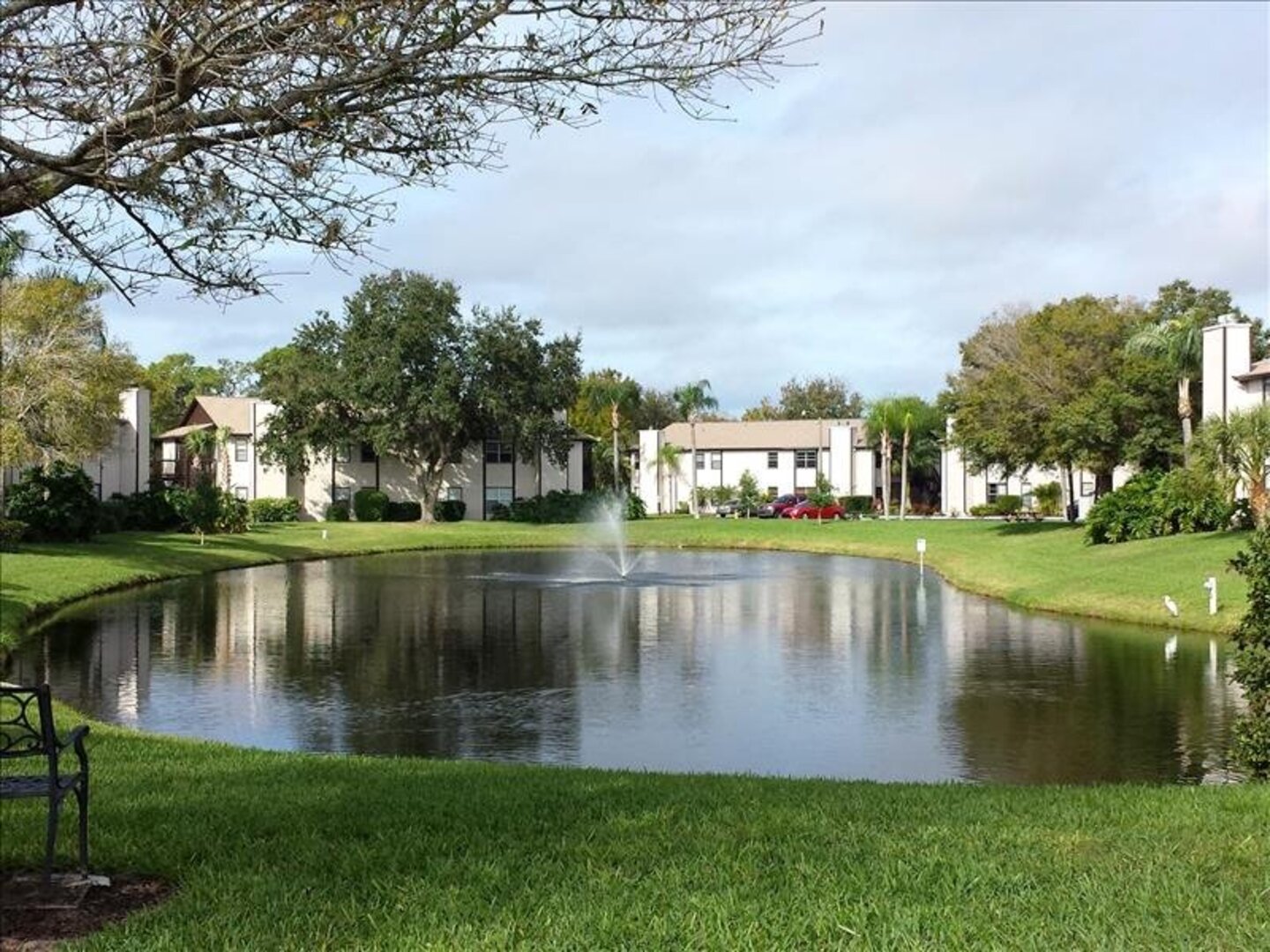 MIRROR LAKE