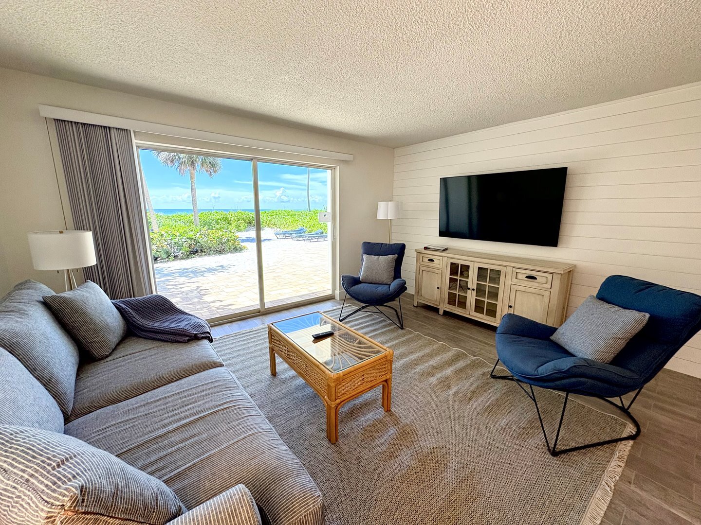 Sea Club III Unit 1 in Longboat Key, FL